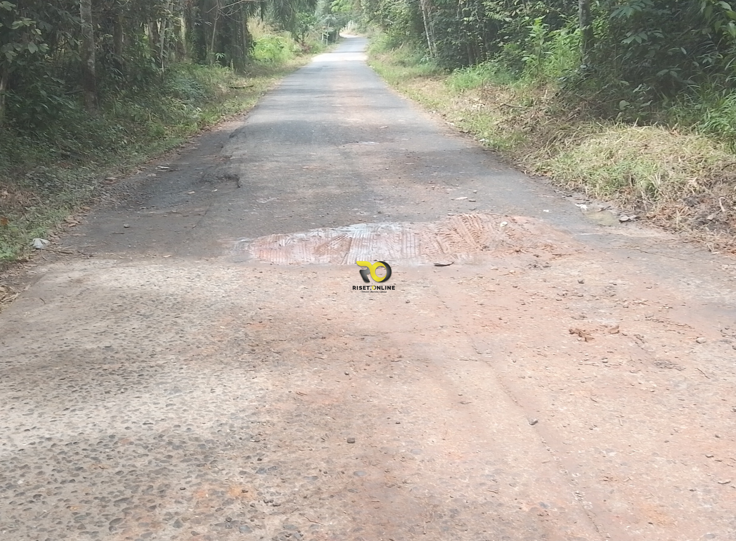 JALAN MENUJU KECAMATAN TANAH ABANG KABUPATEN PALI DI DUGA ASAL CAIR