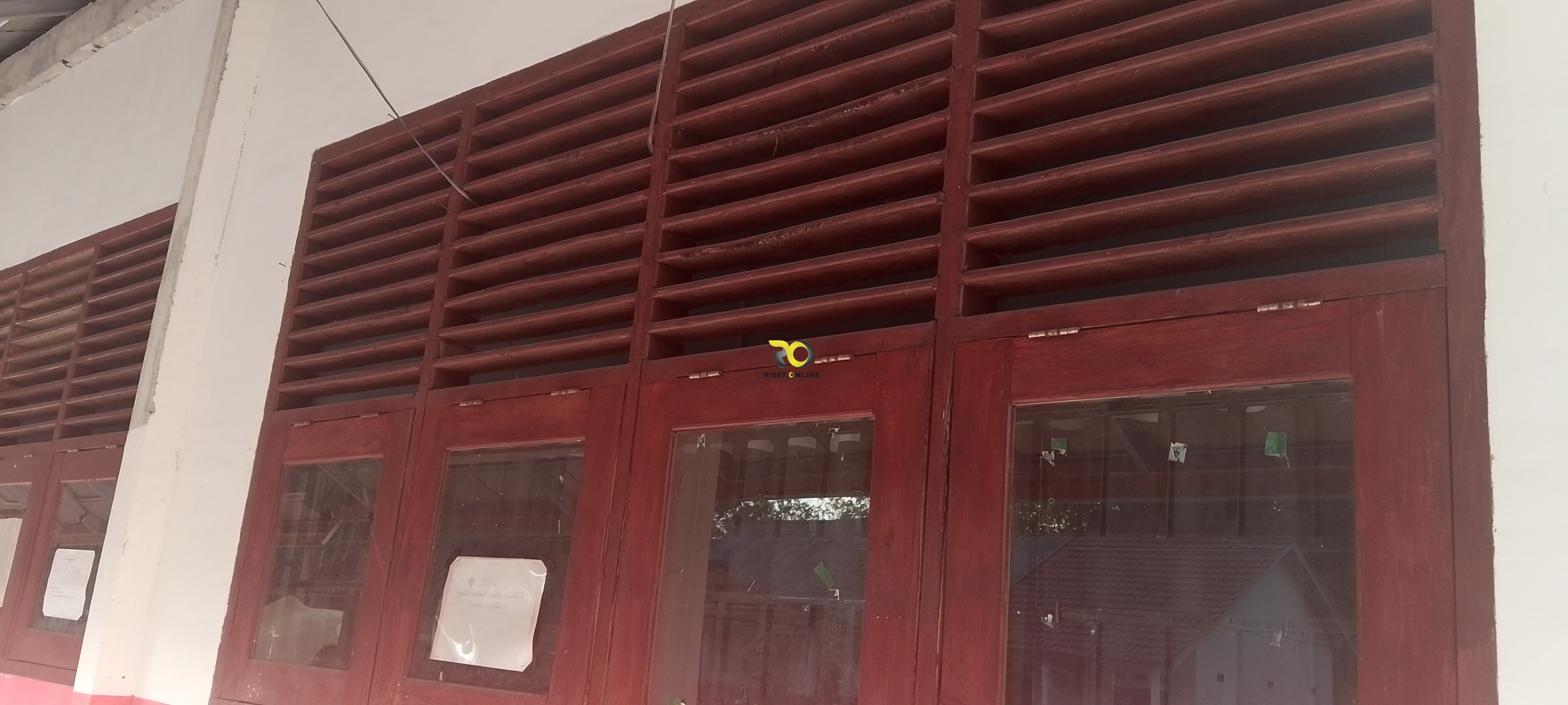 Di Duga Bangunan gedung Sekolah Asal Jadi